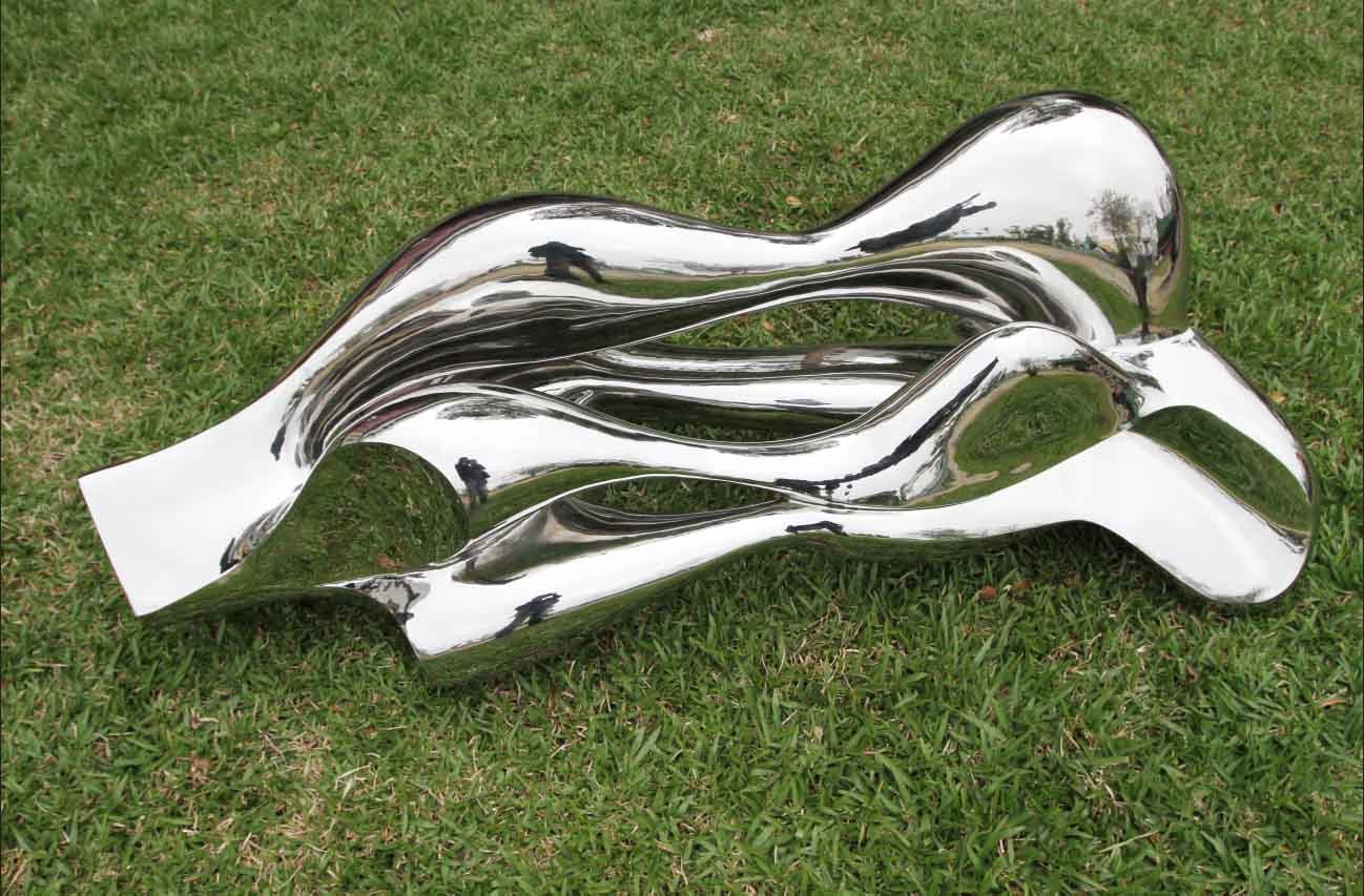 Metal Garden Ornaments Statues , Lawn Decoration Contemporary Yard Sculptures