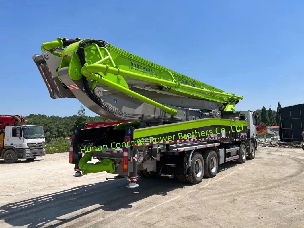 2013 Zoomlion 56 Meter Concrete Pump Truck on Benz Chassis