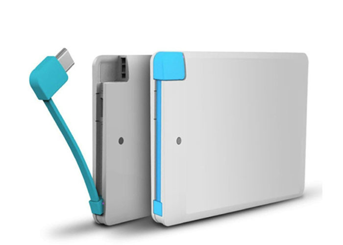 2500mAh 4000mAh Card Portable Power Bank With Charging Line Plastic Material