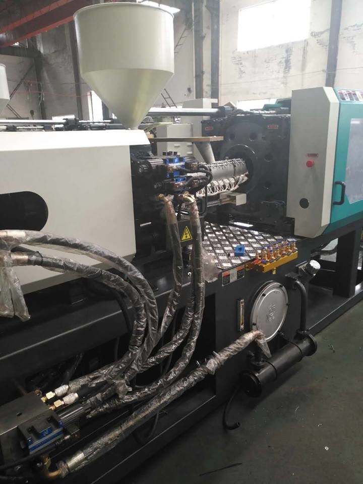 plastic fence making machine Plastic Injection Molding Machine plastic forms for a concrete fence