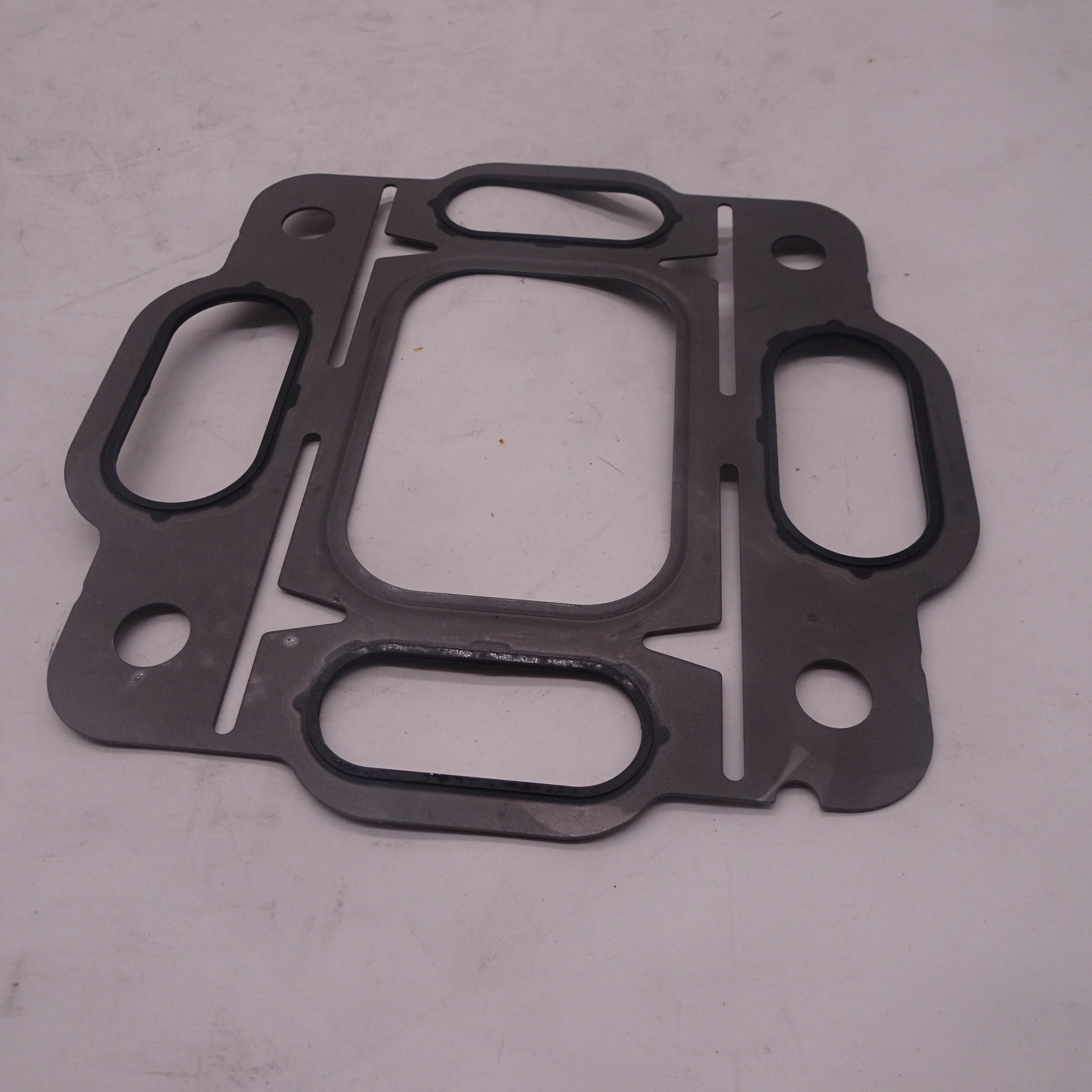 6BT Marine cummins Diesel Engine spare Parts Turbocharger Gasket 3921926