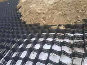 China Custom Geocell Membrane Ground Grid Material For Slope Stabilization on sale