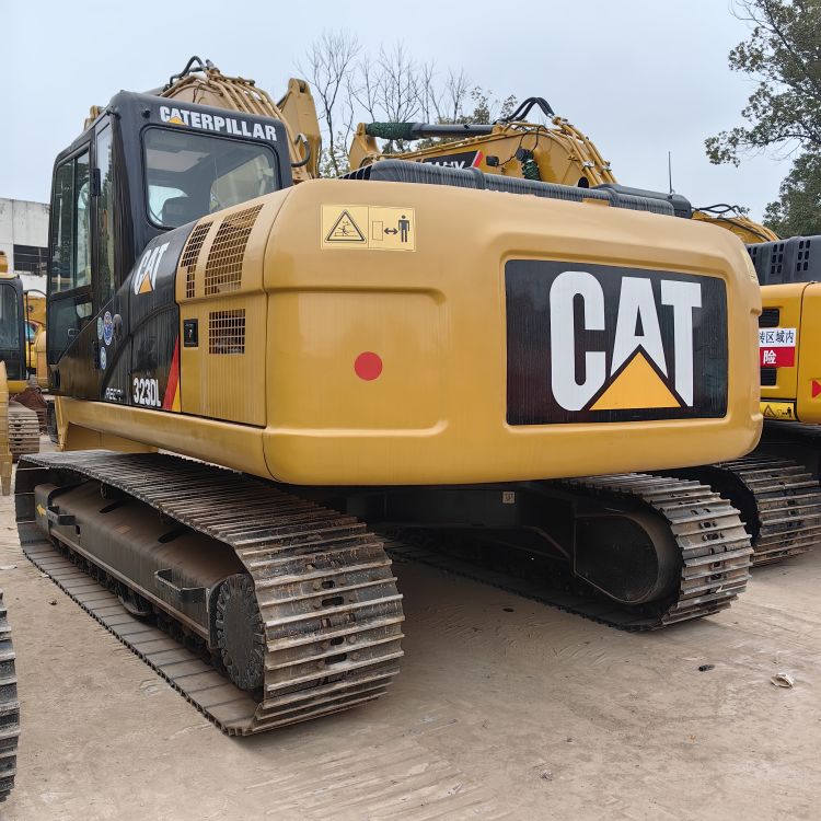 23 Ton Crawler Excavator Caterpillar 323DL Used in Good Condition with Original Valve