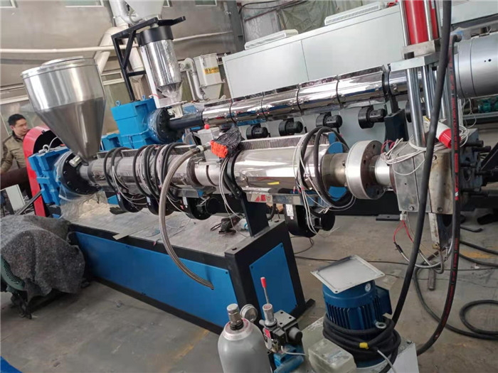 Twin Screw 30mm PVC Plastic Board Extrusion Line Anti Weathering