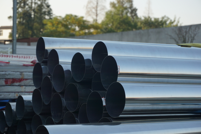 ASTM 201 J1 J2 J3 Stainless Steel Pipe Tube Welded SCH10 - XXS Thickness 0