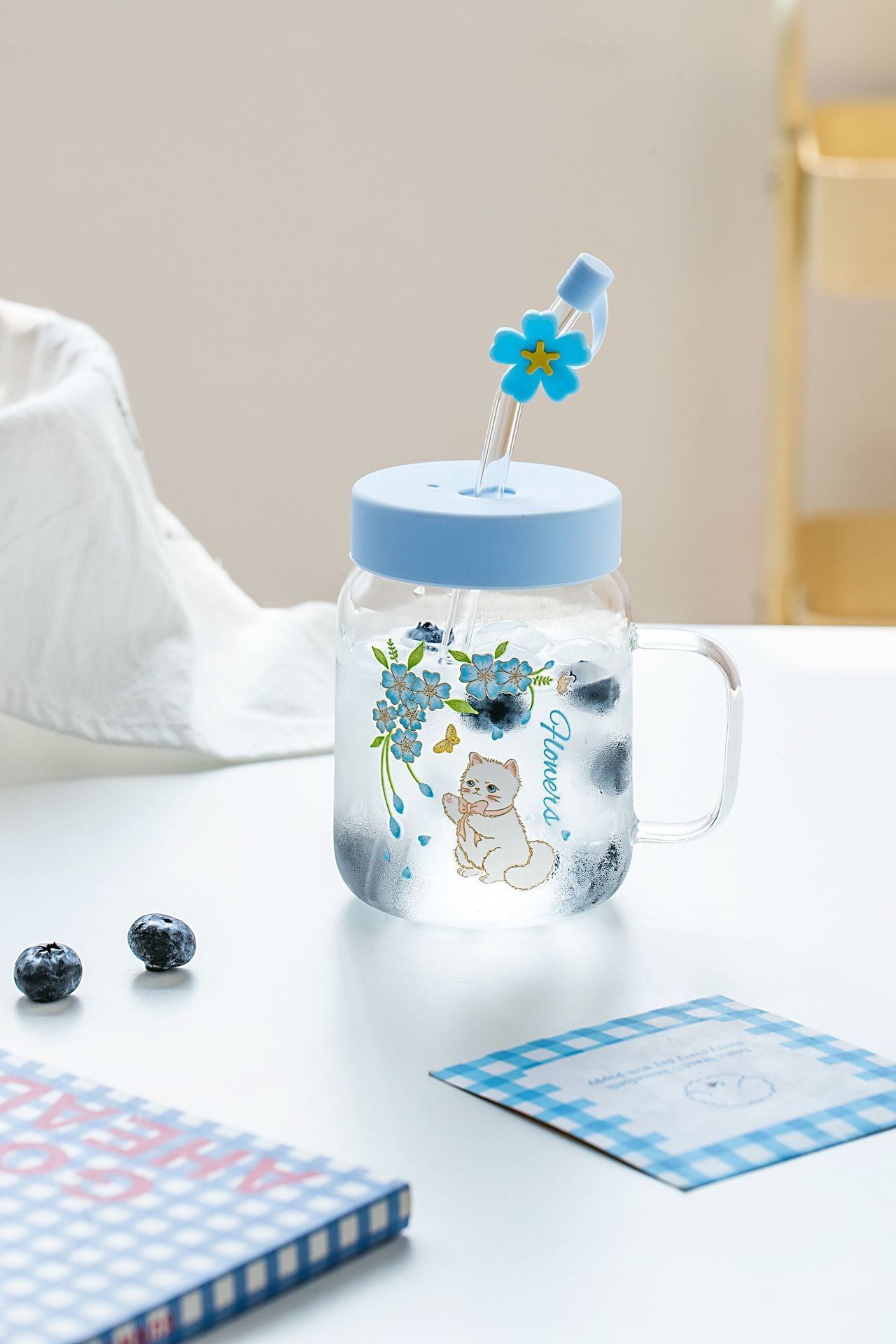 Charming Glass Mugs White Cat Flower Illustrations In Pink Blue Themes