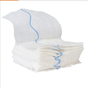 Kaolin hemostatic bandage Z-fold combat tactical hemostatic agent gauze