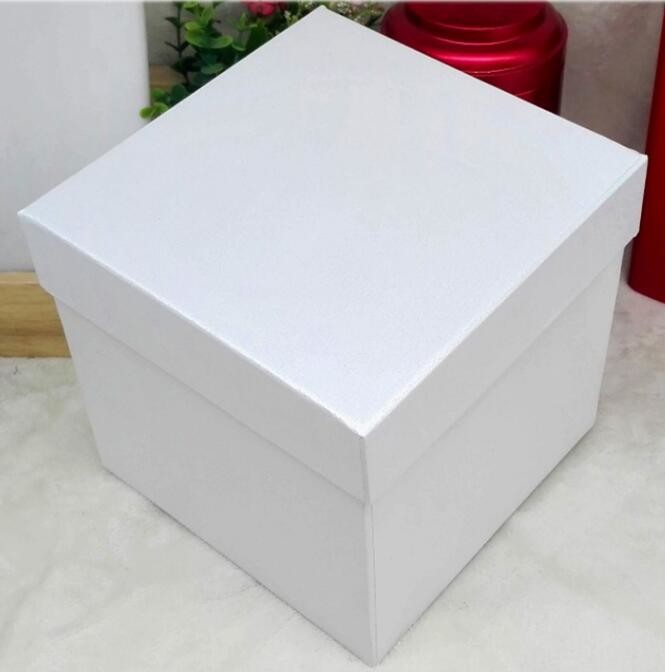 Free sample Luxury velvet drawer packaging perfume custom paper box with logo stamping golden,headband packaging box for