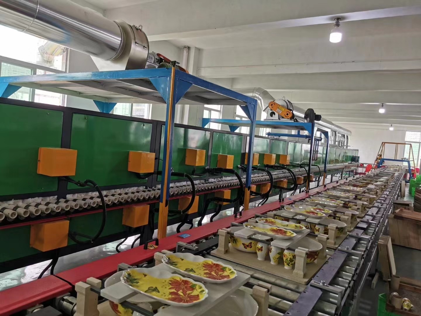 Metal Roller Kiln Low Fuel Consumption Mechanization Automation Ceramic Fast Fire Kiln