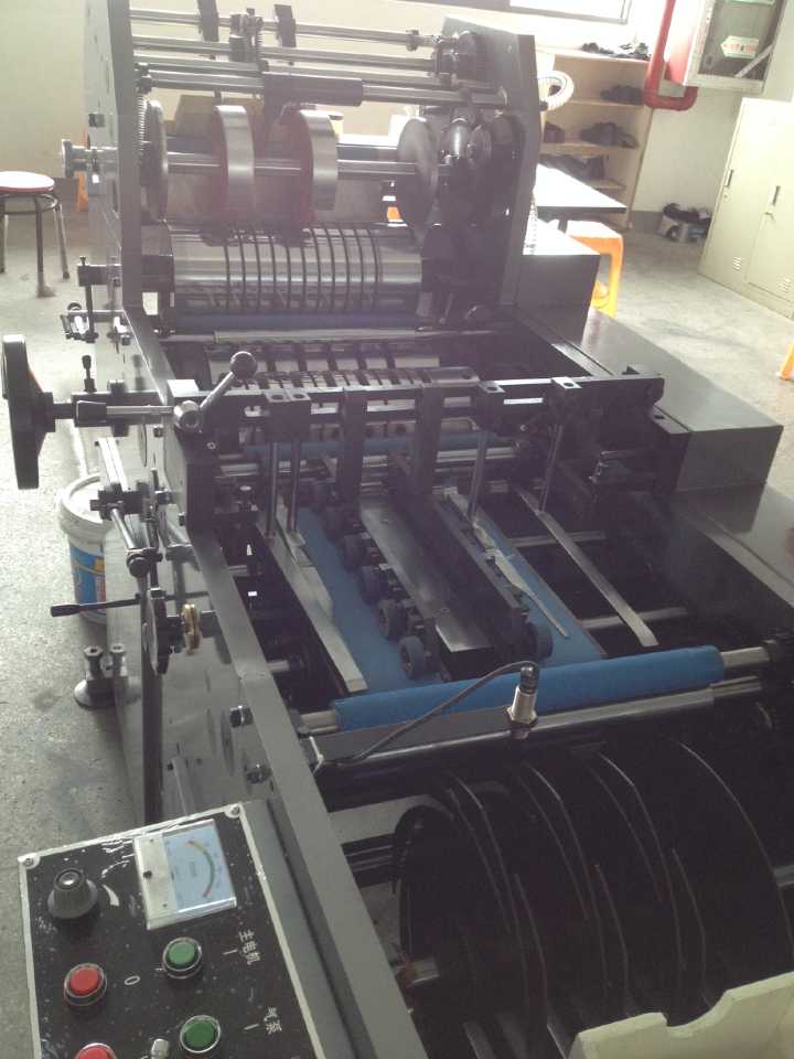 envelope making machine