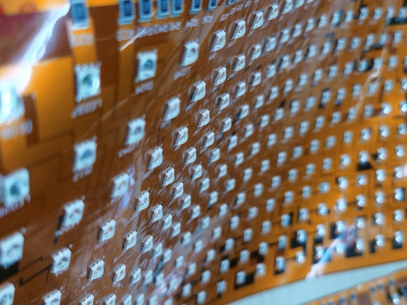 Connectable-Led-Light-Therapy-Mattress-6-PCB-test.jpg