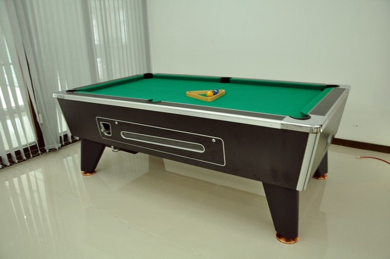 Standard Size Foosball Table , 5FT Classic Soccer Table With Steel Leg