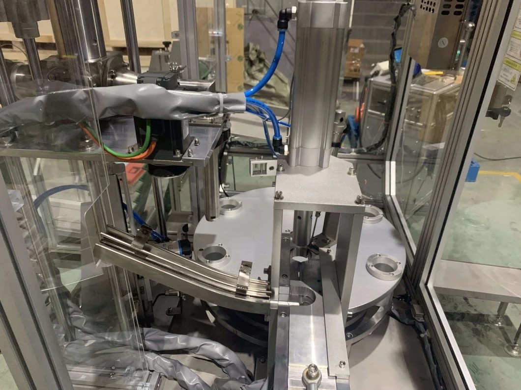 Semi Automatic Horizontal Filling Machine For Packing Glass / Silicone / Sealing / Nail Free Glue