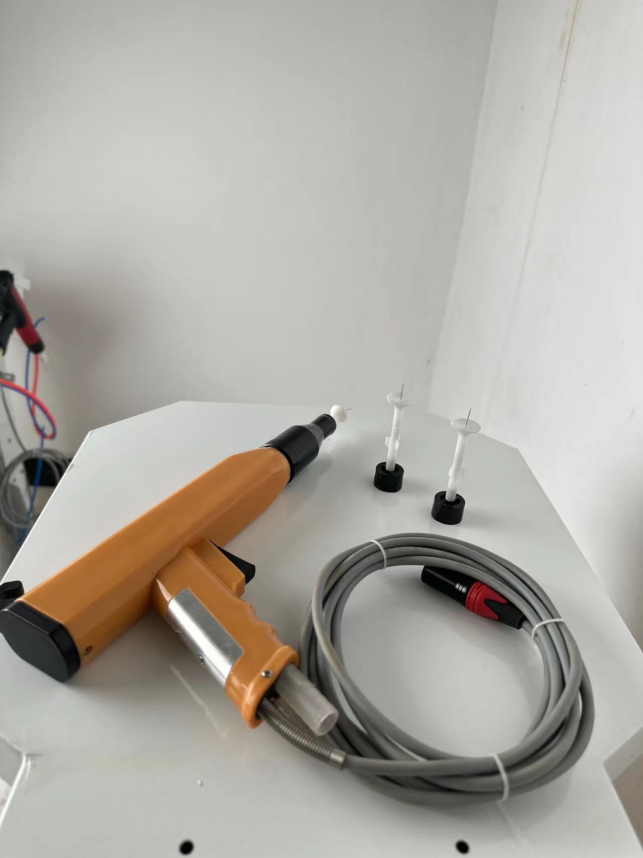 Highly Precise Powder Coat Paint Gun Vacuum Compact for Machinery Repair