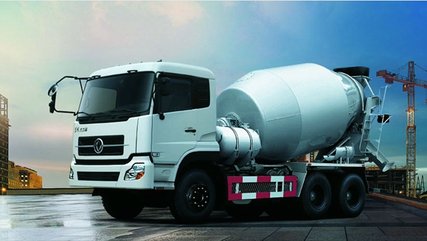 High Repurchasing 2.5 Diesel Mini Trucks with Cargo Tank Dimension 3950X1860X400MM