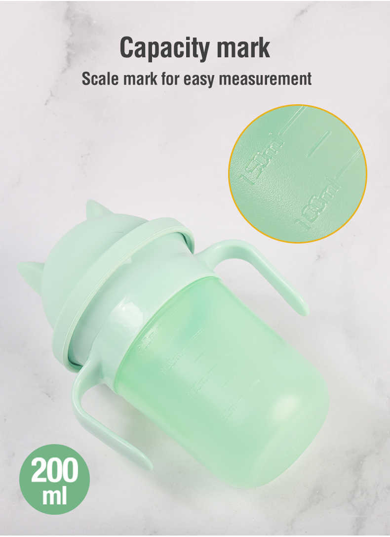 147g Kids Silicone Cup Outdoor 12 Month Sippy Cup With Straw