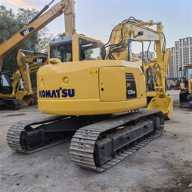Use Komatsu pc128US crawler excavator from Japan in excellent condition ready for sale