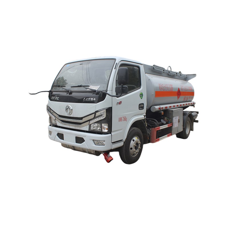 ISUZU Minimum Capacity Small Lowest Price 4.5 Cubic Meter 93 Horsepower 7 Ton Liquid Loaded Vehicle Oil Transfer Vehicle