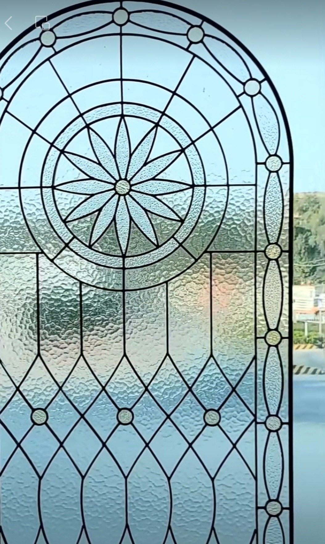 Church Glass Custom Size Circular Traditional Stained Glass Window For Exterior Use For Villa