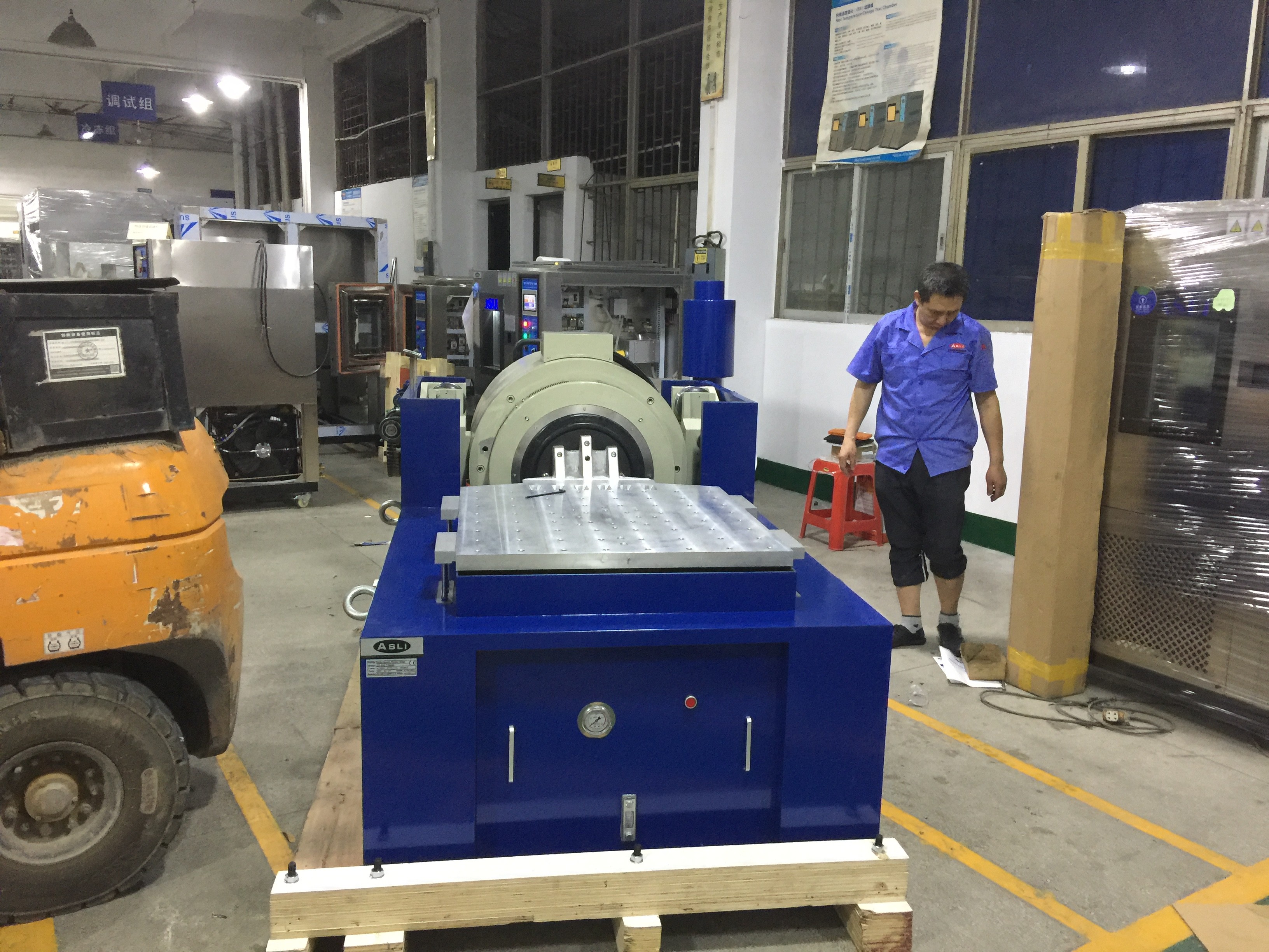 Air Cooled Lab 20000N Horizontal Vibration Tester vibratior test systems