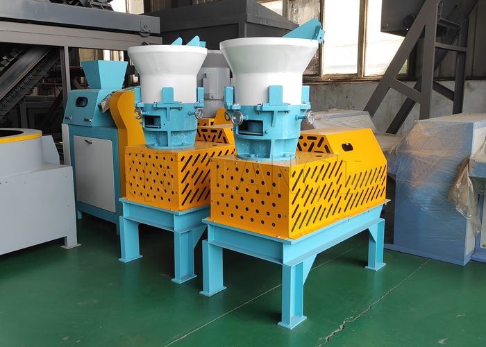 Carbon Black Pellet Making Machine Bio Organic Fertilizer Flat Die Granulator