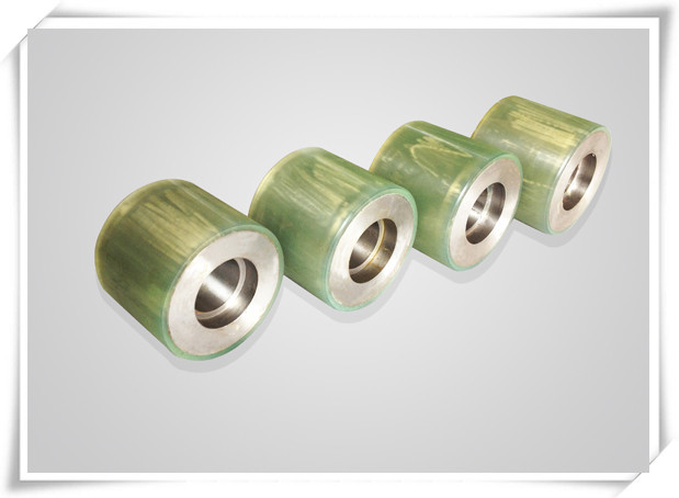 Bisque Polyurethane Wheels Coating with Iron Core , Oil Resistant
