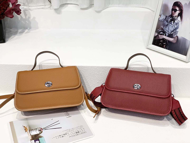 Black First Layer Cowhide Leather Handbags OEM ODM Women Shoulder Bags
