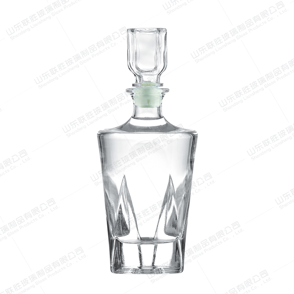Tequila and Wine Drinking Crystal Whiskey Set with Glass Vodka Liquor Decanter