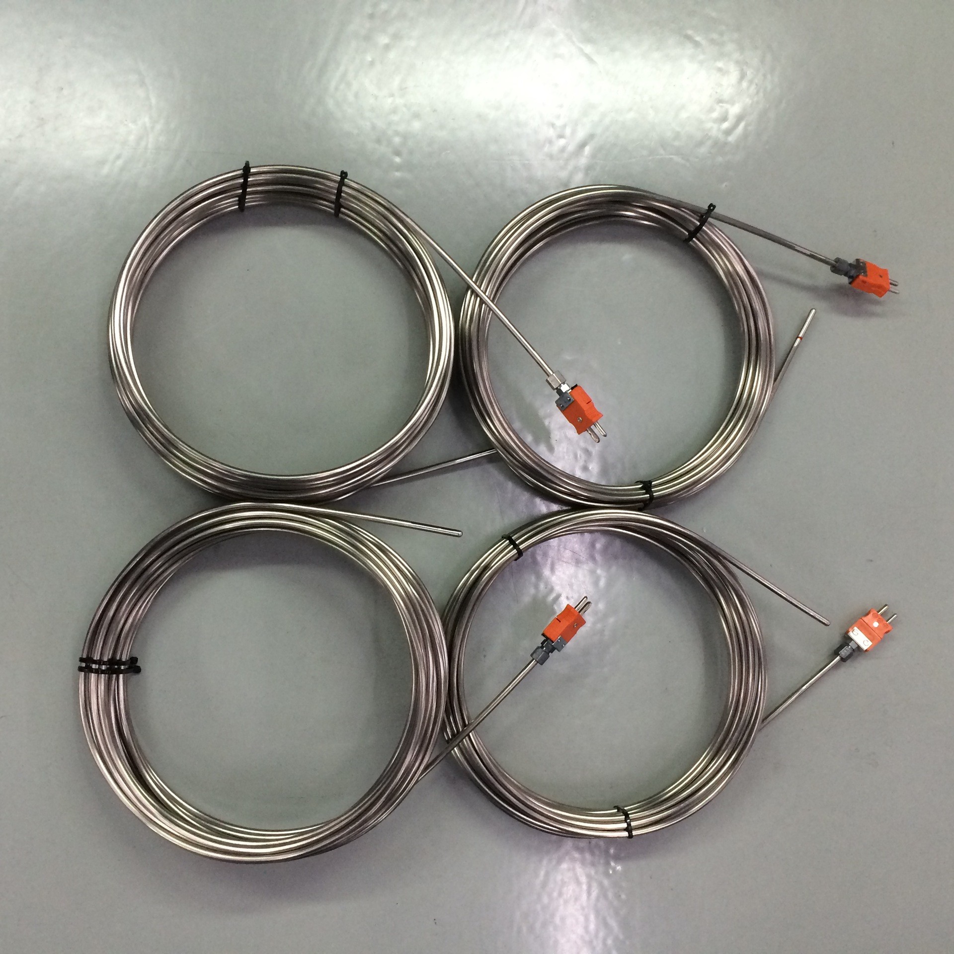 SS304 Sheath Mgo Thermocouple Mineral Insulation With Male Connector