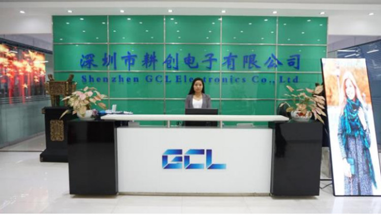 Professional Digital Outdoor LED Poster P2 Outdoor LED Poster Customized For Commercial Advertising