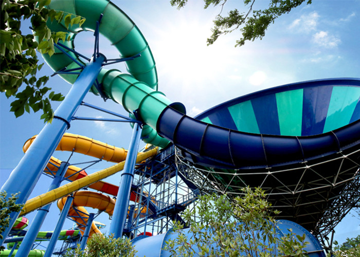 Safe and Durable Aqua Park Equipment with Capacity Depends On The Size And Design