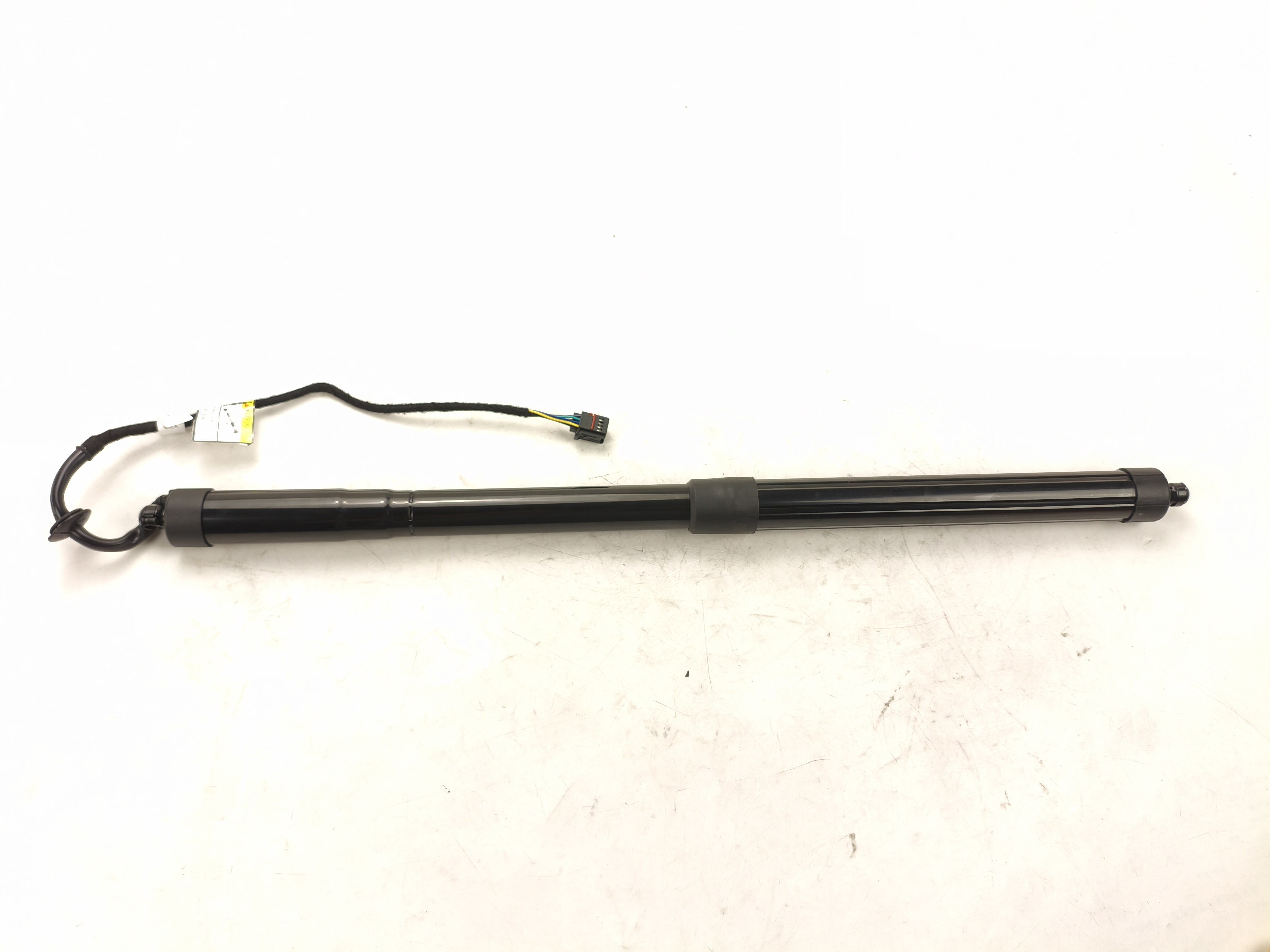 OE LR061667 LR083139 LR075419 LR126176 LR044161 Electric Tailgate Support Rod Auto Parts Tailgate Electric Strut For Land Rover