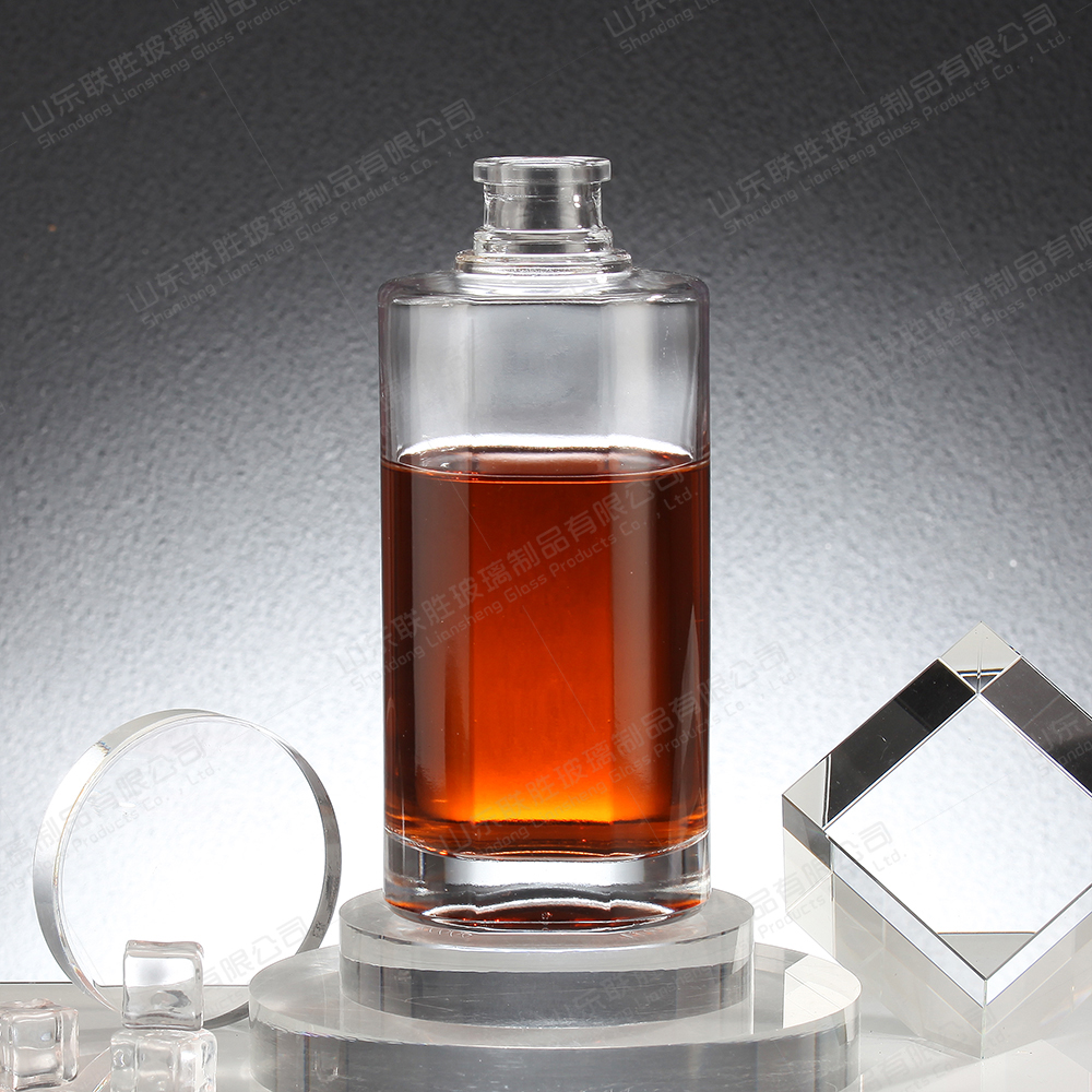 Clear Customized 500ml Glass Bottles for Liquor Spirits Rum Absolute Tequila Gin
