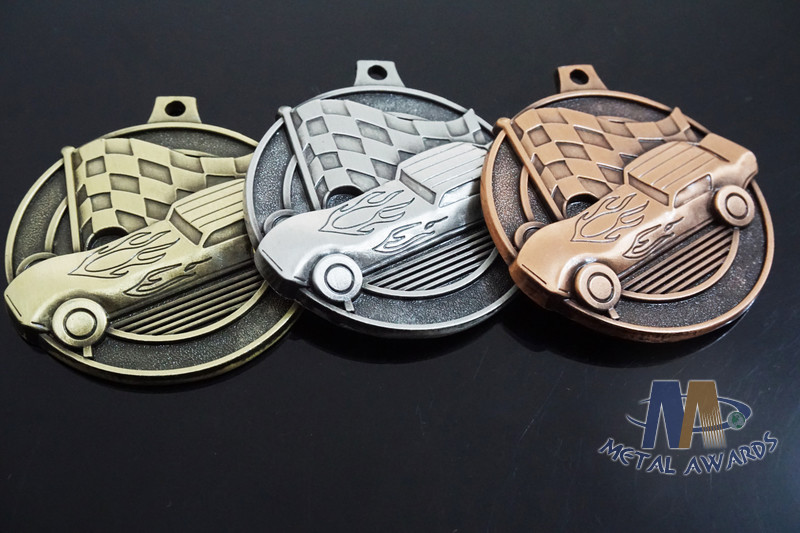 Antique Plating 3D Design Custom Zinc Alloy Metal Engraved Racing Bicycle Medals Without Soft Enamel