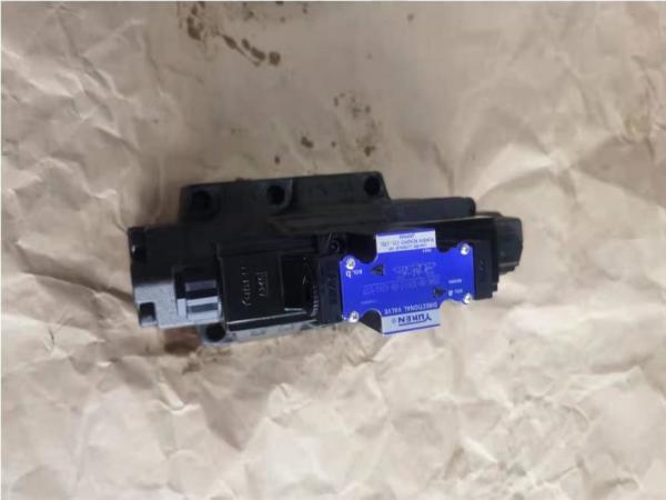 DSHG-06-3C40-T-RB-A240-5127 Solenoid Controlled Pilot Operated Directional