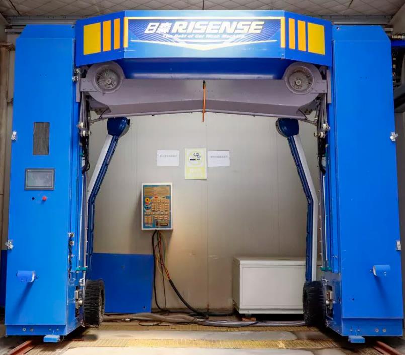 360 Touchless Car Wash Equipment with 42kw Output Power and Wiping-free Spraying System