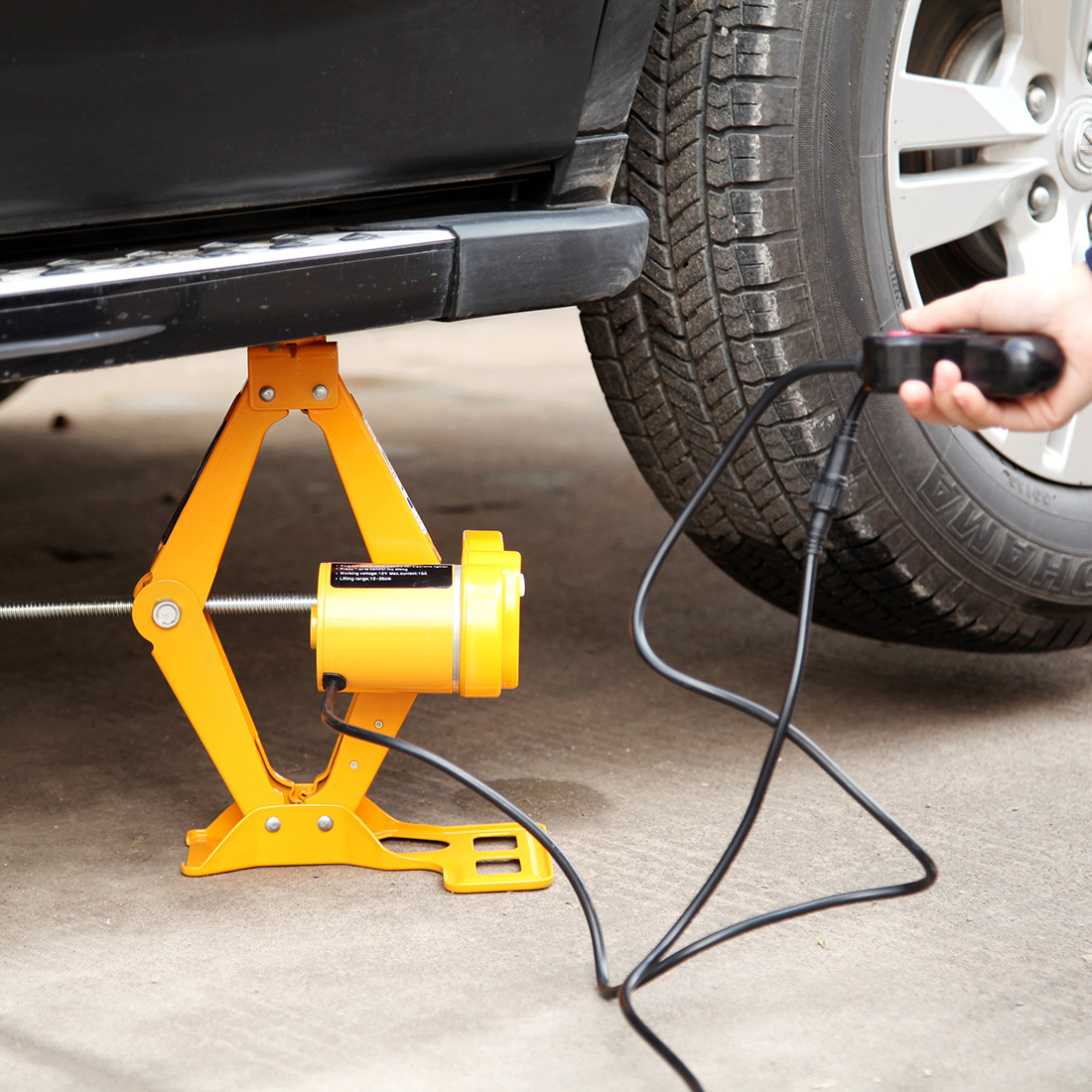 2T Electric Scissor Car Jack Automotive Emergency Tools Impact Wrench