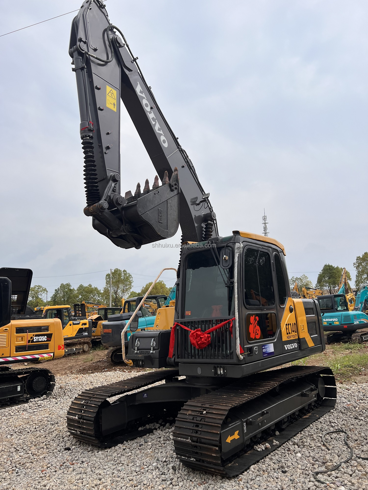 Used Excavator Volvo 140 Digging Machine Second Hand 14000KG 0.19m3 Bucket Capacity