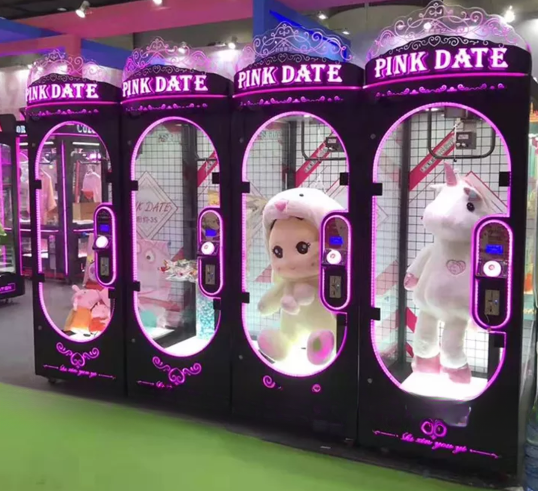 Dreamland coin operated cut 2 win prize machine automatic cut the rope prize big stuffed toys scissors game machine