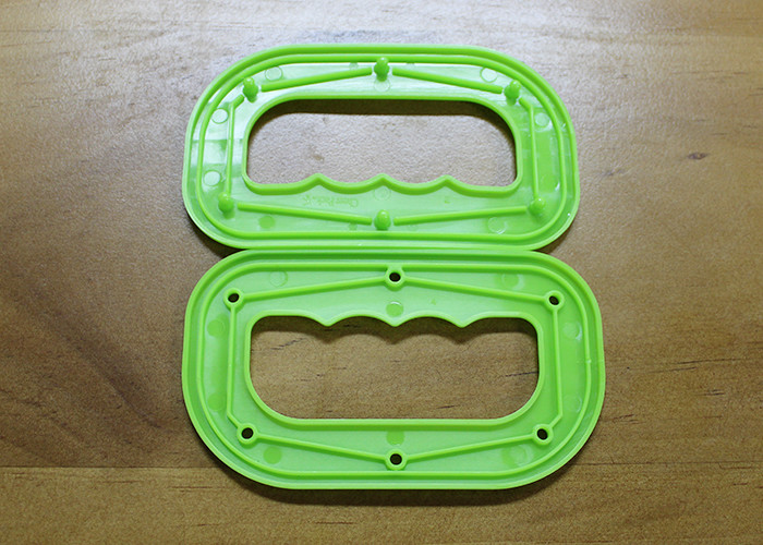 Durable Plastic Carrier Handle Holder For High Strength Heavy Bag Custom Color