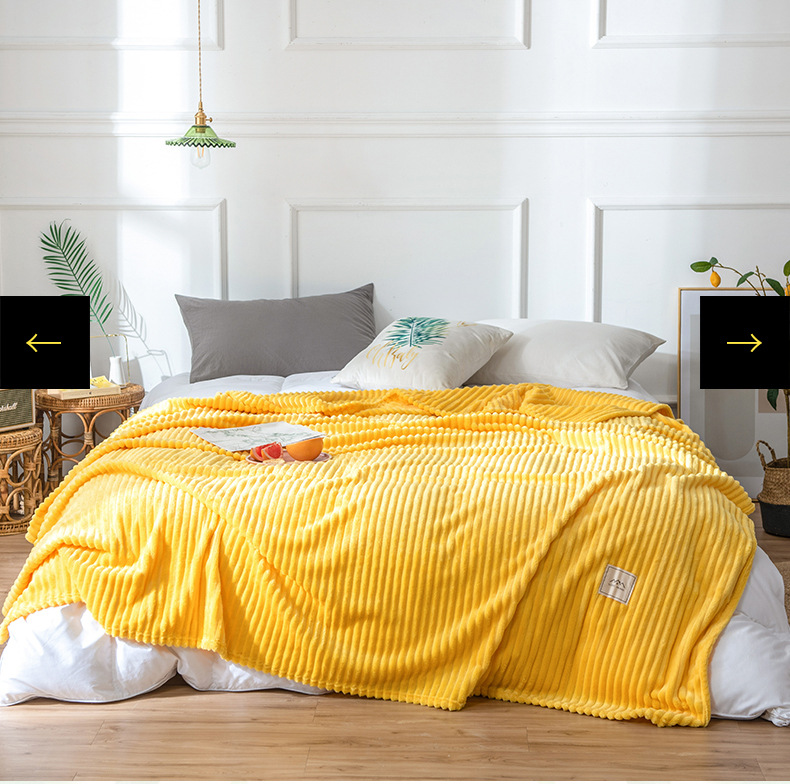 All-Season Green Coral Fleece Throw Blanket for Office Nap Yes Customized Solid Color