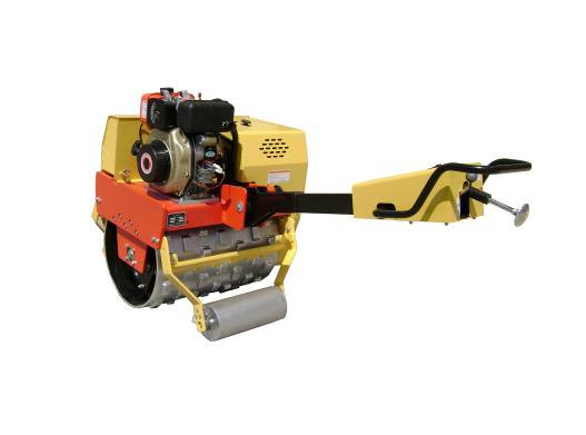 YL101C 3.0km/H Walk Behind Vibratory Roller , LGMC Single Drum Roller Compactor