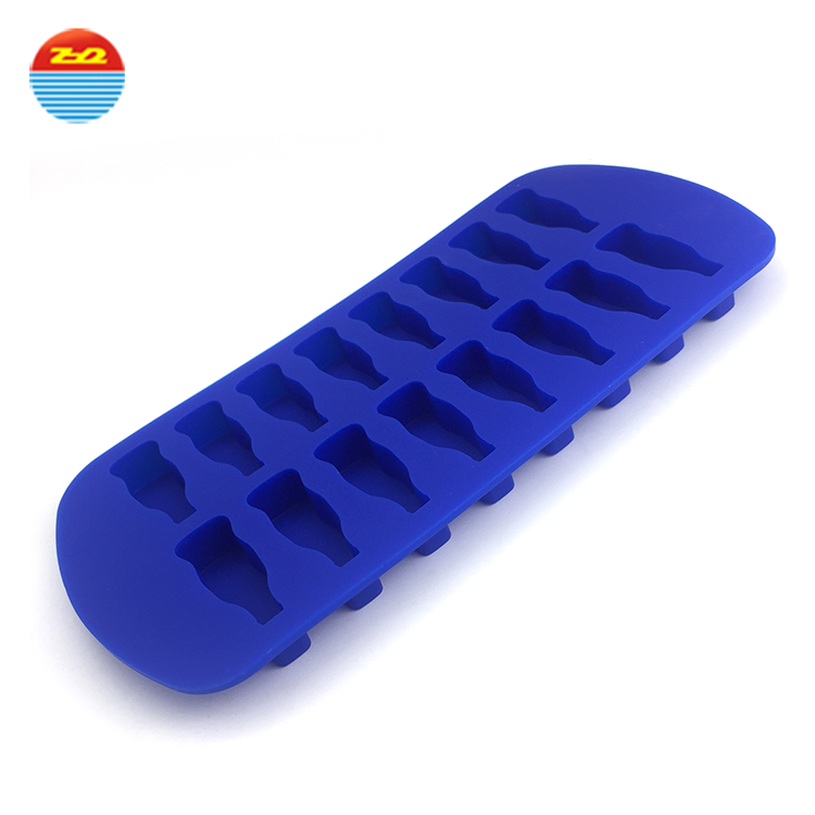 Cola Bottle Silicone Rubber Ice Cube Tray , Small Tiny Cylinder Silicone Freezie Molds