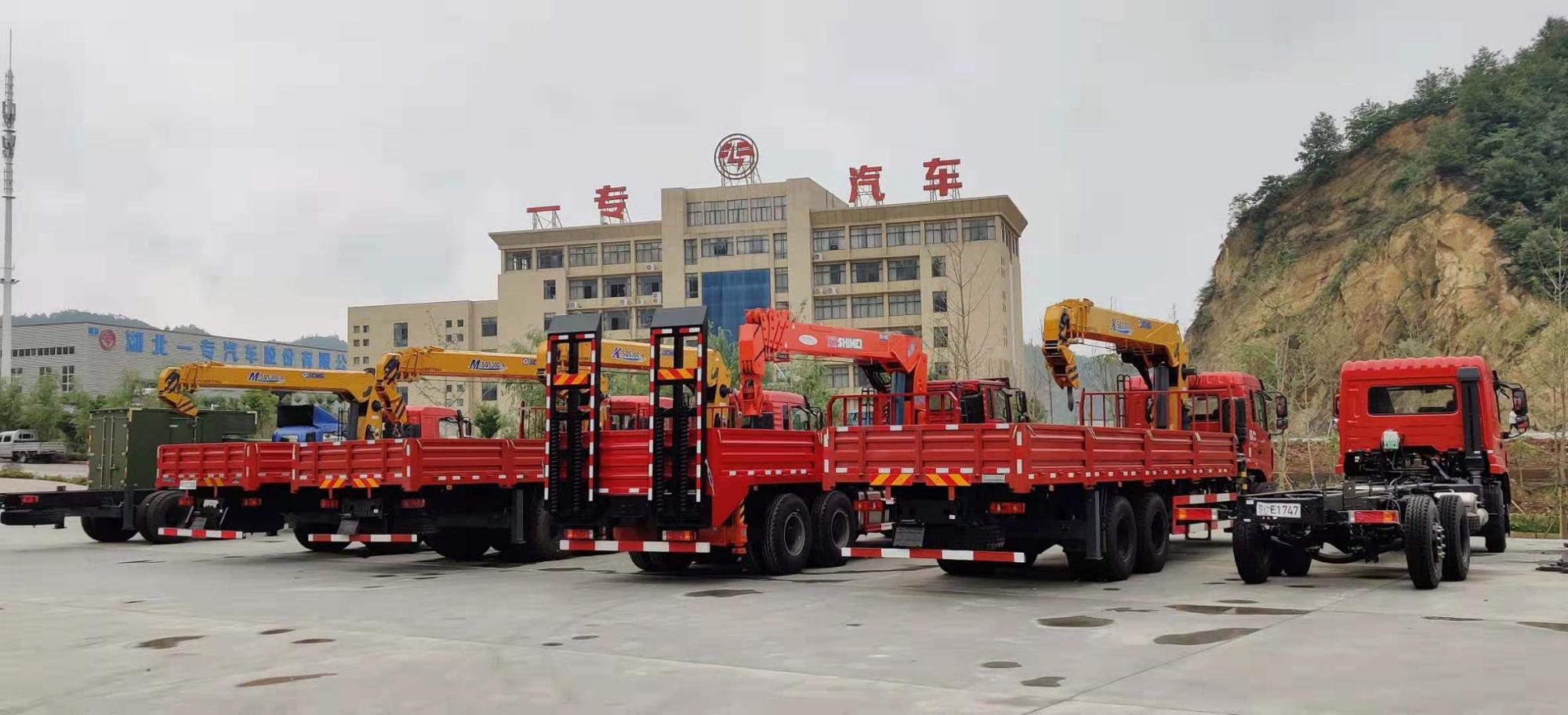 Dongfeng 10T 12T 6x6 All Wheel Drive Off-road Desert Cargo Truck for Harsh Conditions