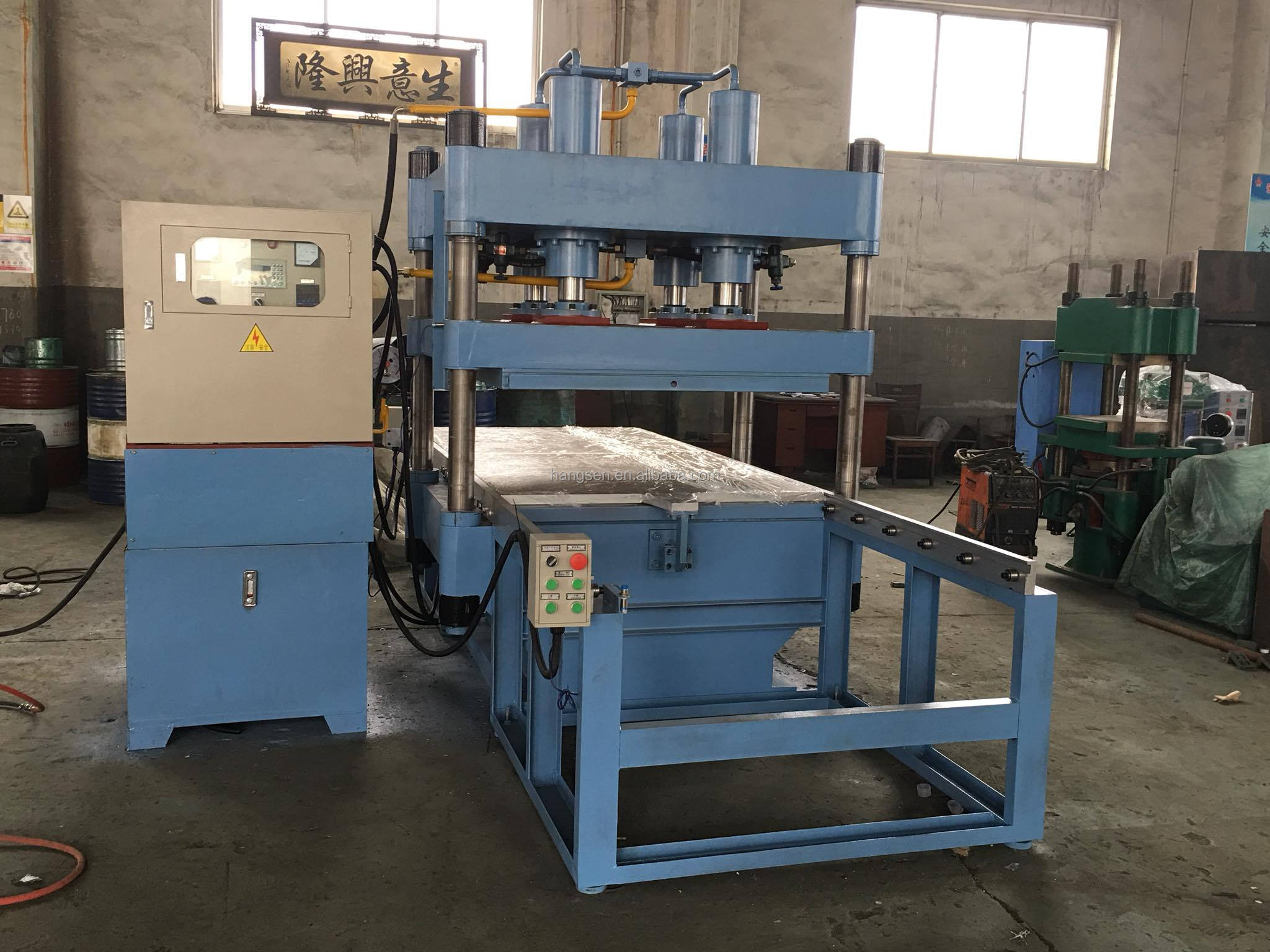 100T 5.5KW Rubber Heat Press Machine Rubber Tile Vulcanizing Press
