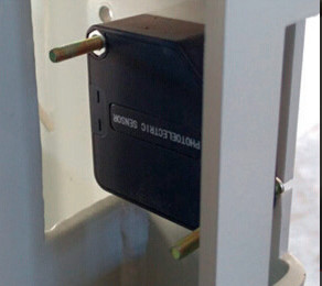 TP232 High Strength 2 Post Parking Lift For SUVs And Sedans