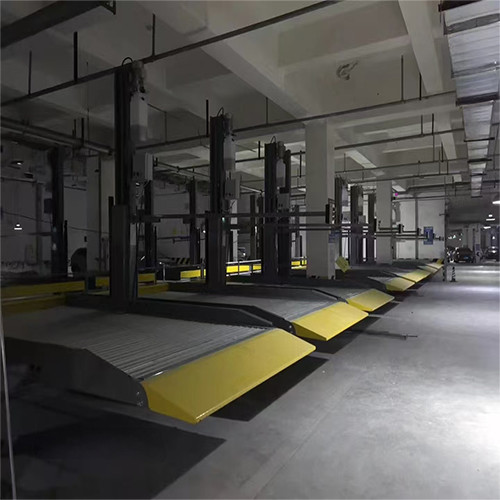 TP227 Easy Installation 2 Post Car Lift 2700kg Capacity For Home And Business Parking
