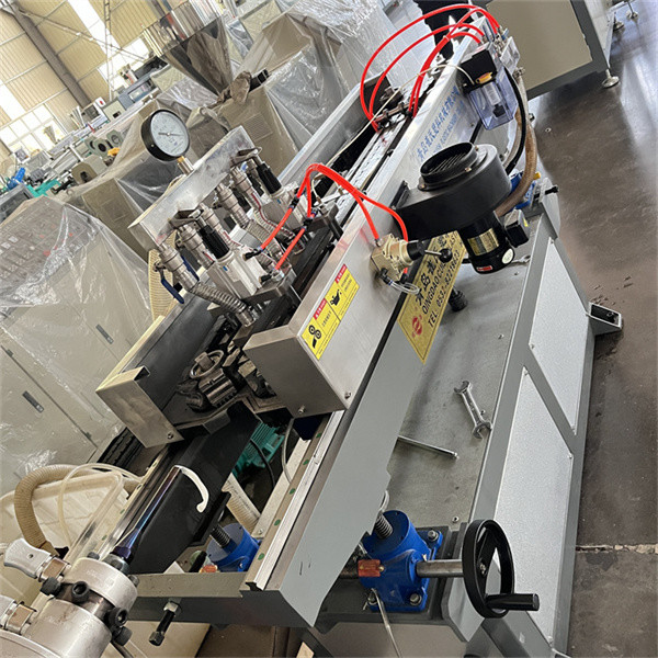 Corrugated Tube Extrusion Line Flexible HDPE Plastic Corrugated Pipe Extrusion Machine