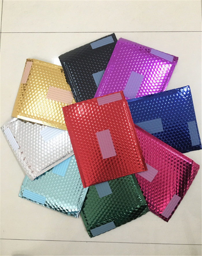 Oil Resistant Shipping Metallic Jiffy Bags , Colored Padded Envelopes 115x210mm #B