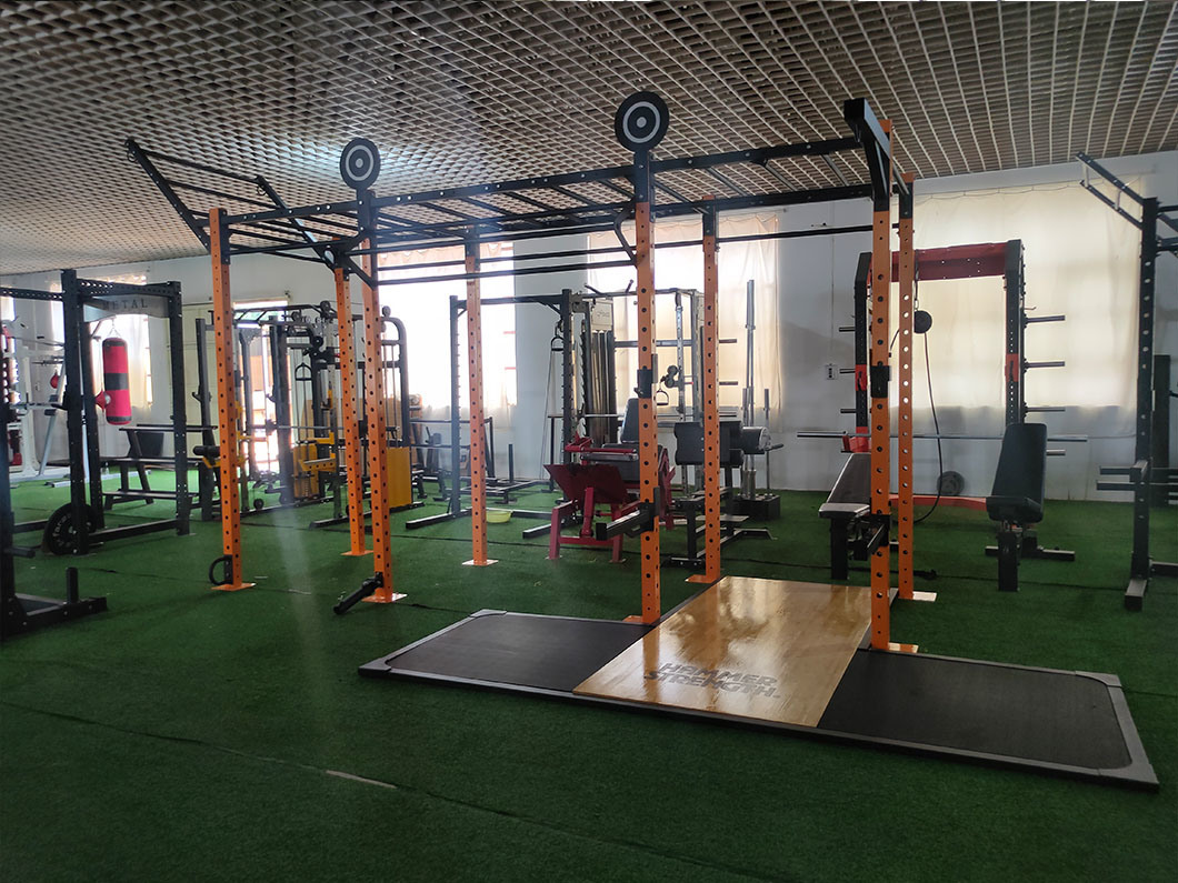 Commercial Gym Fitness Equipment Multi Function Crossfit/Club Fitness Equipment Crossfit Rack